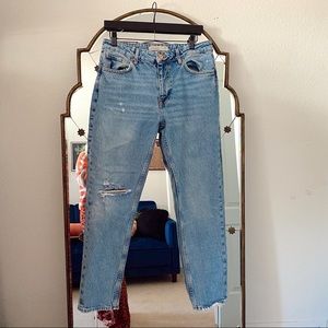 Zara distressed light was high rise jeans